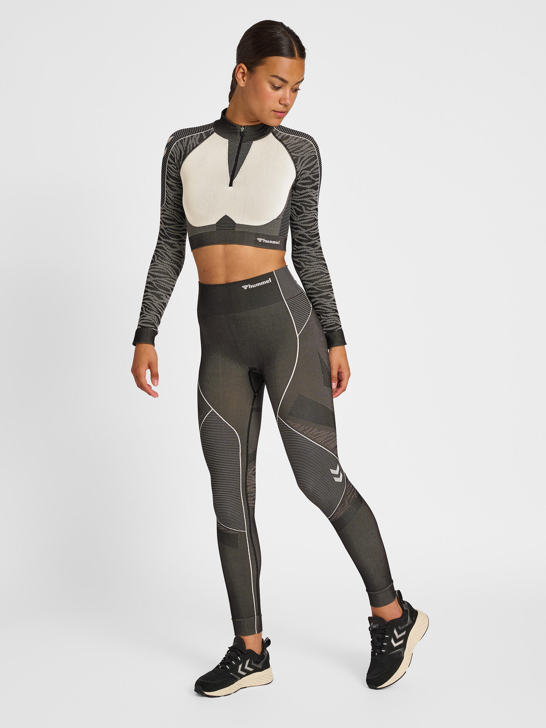 Media Cremallera Zip Sudadera Hmlmt Mila Entrenamiento Mujer 2/7