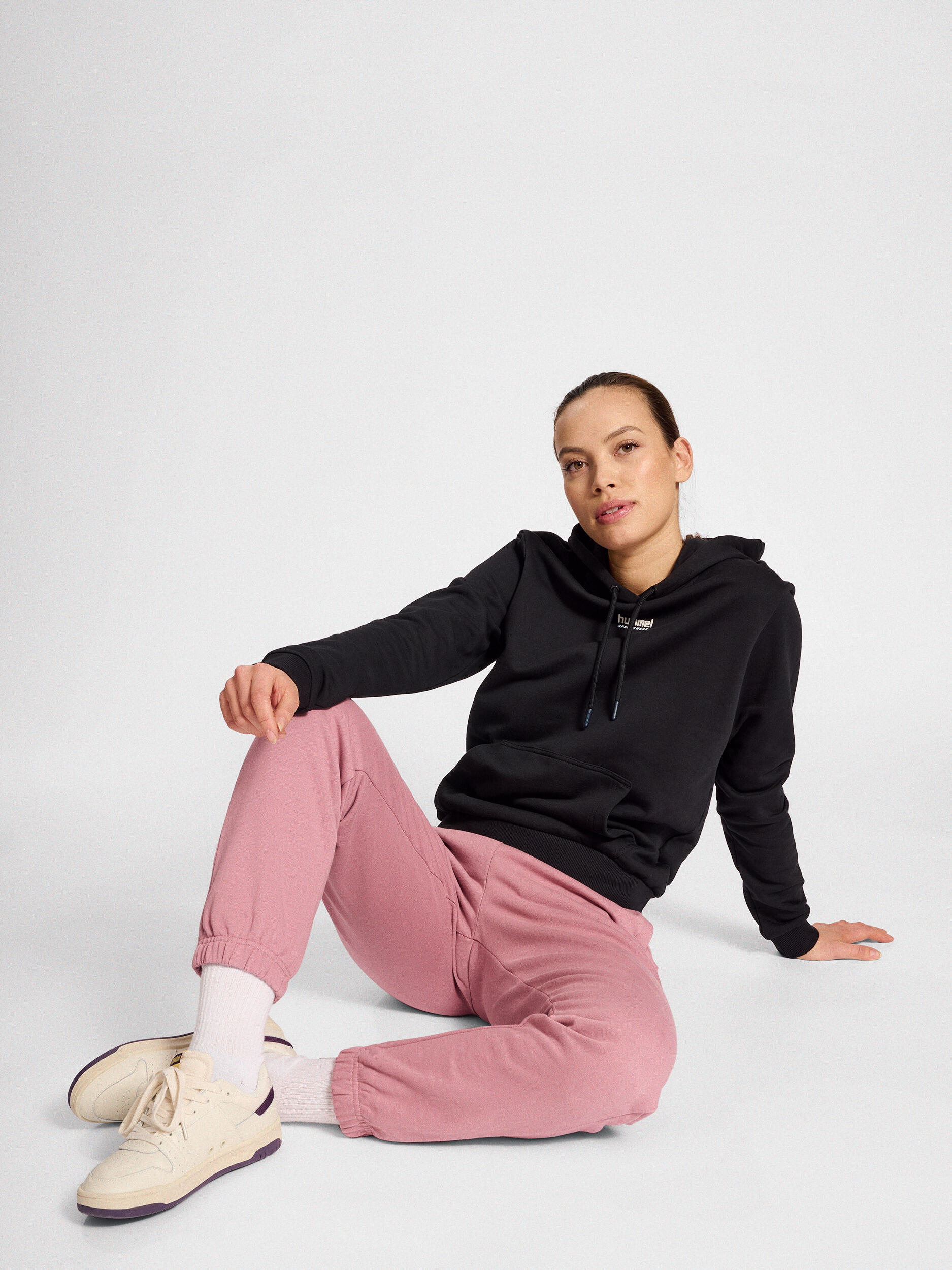 HUMMEL Women's hooded sweatshirt Hummel LGC Shai