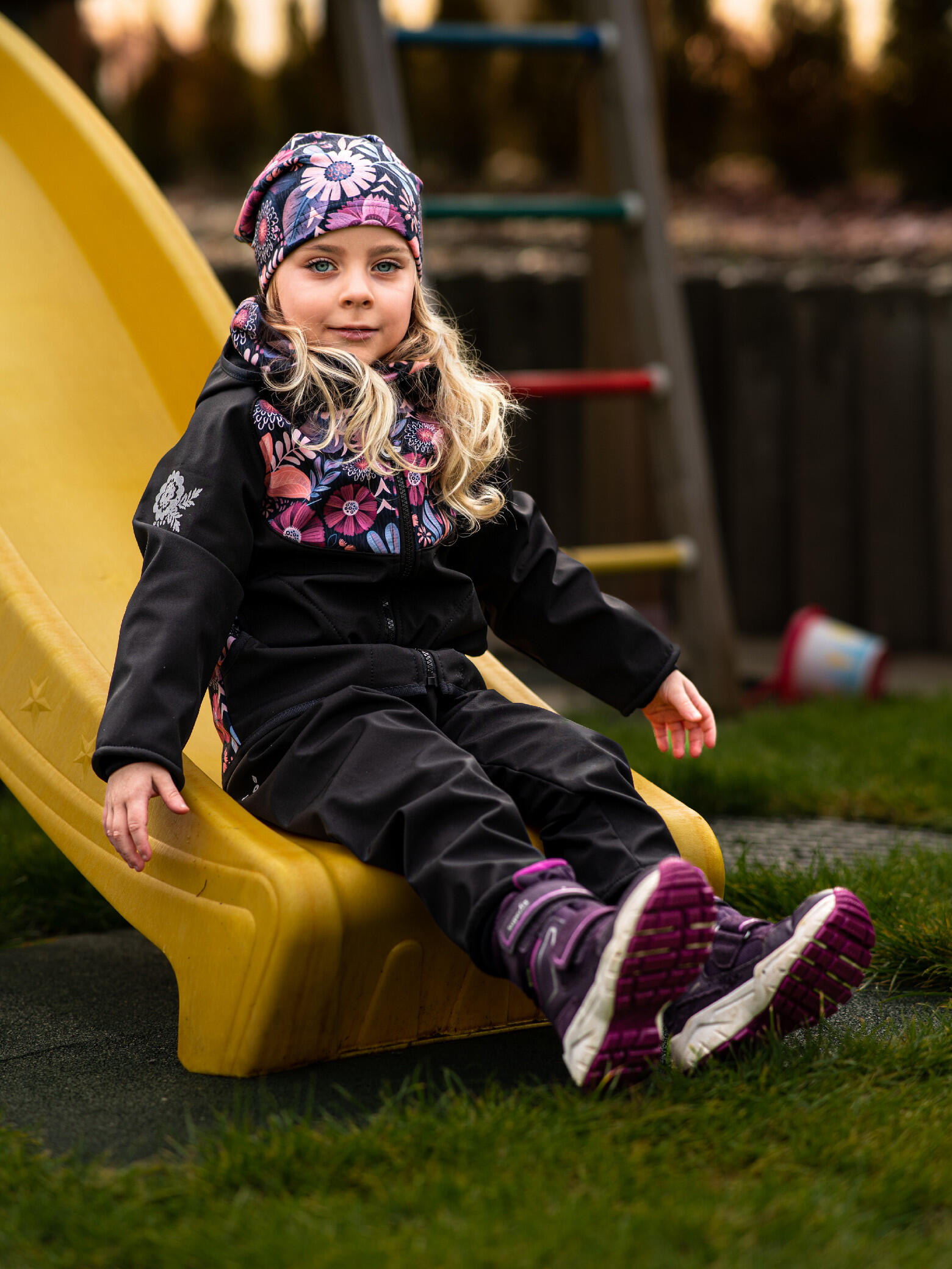 Softshell-Hose mit Fleece für Kleinkinder Basic, Schwarz, Magische Blumen 5/7