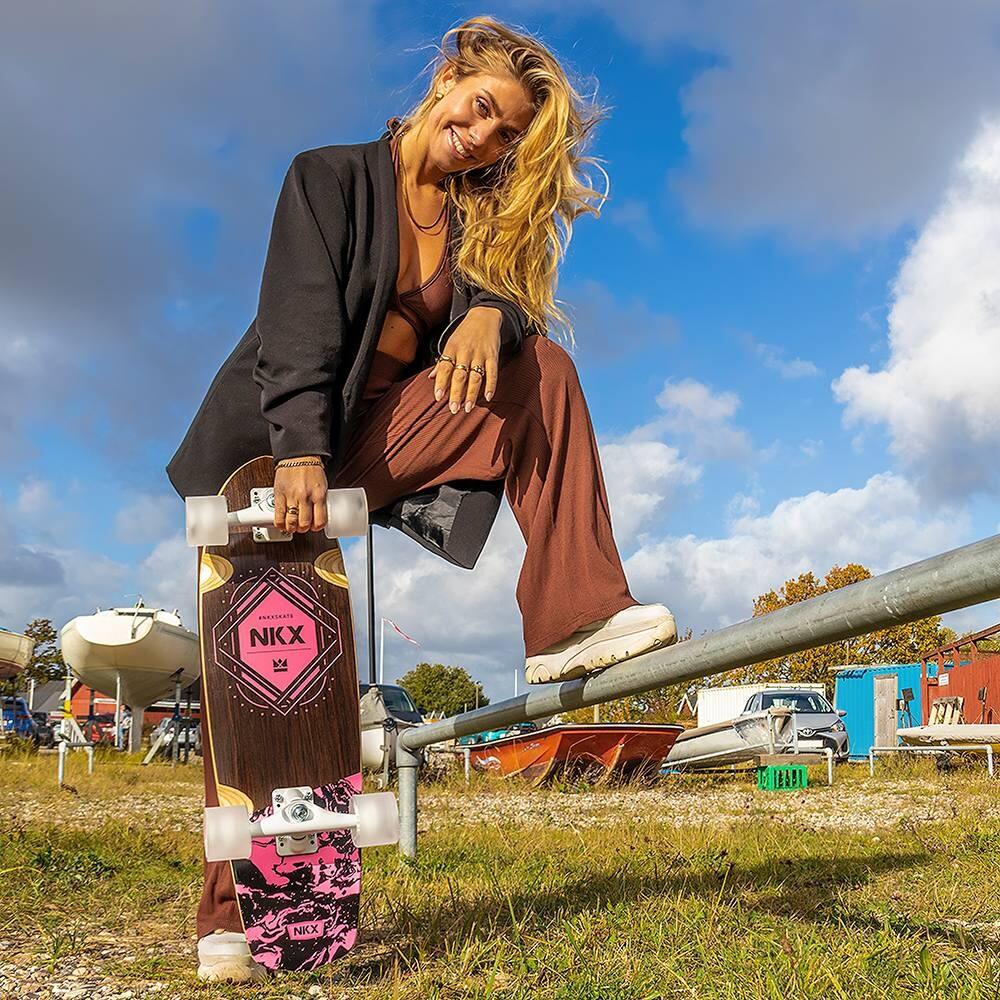 NKX Buzz Signature Surfskate Rose 29" 3/3