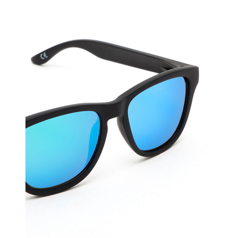 HAWKERS - Sunglasses for Kids CARBON BLACK SKY - ONE KIDS
