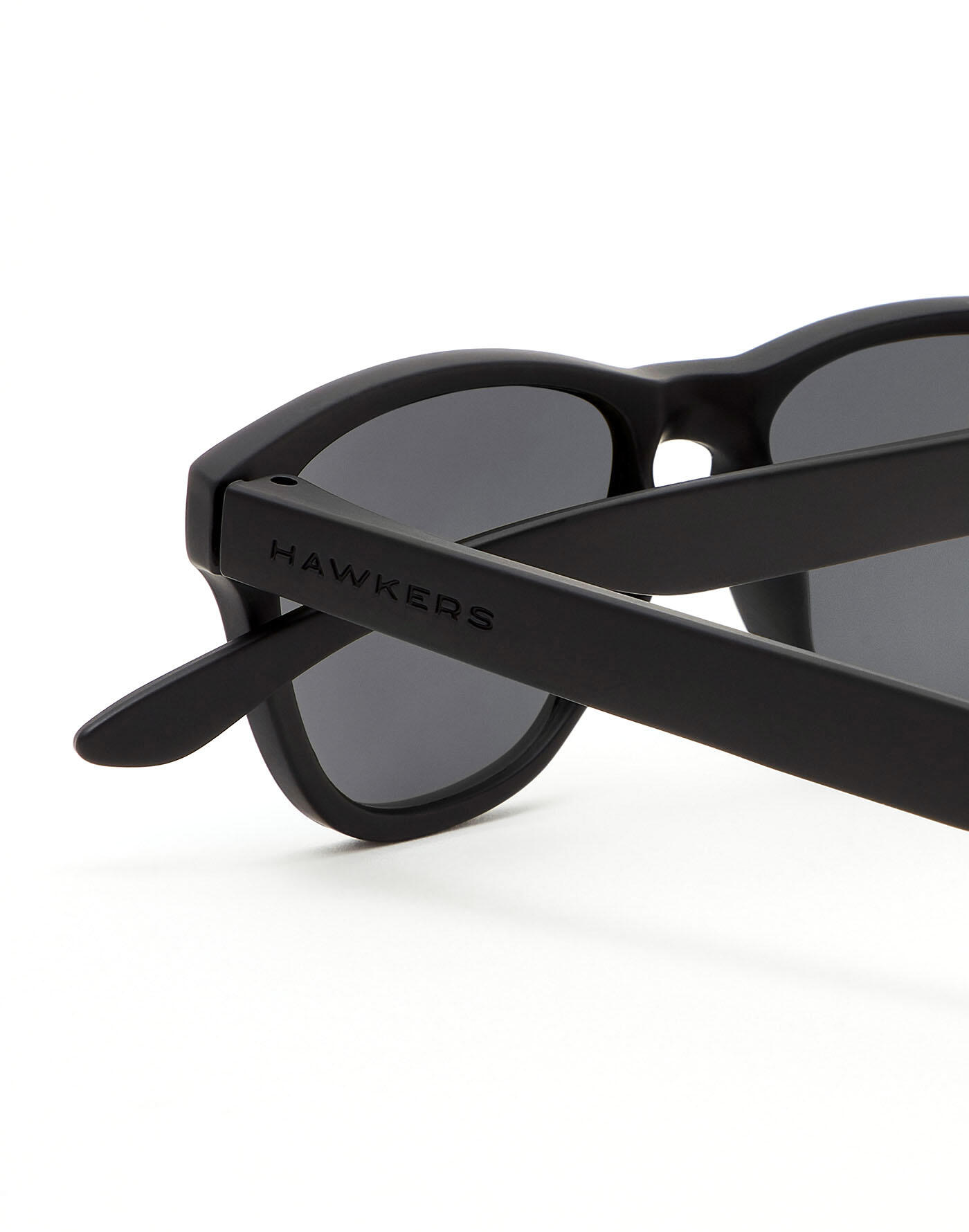 HAWKERS - Sonnenbrille für Kinder - Carbon Black · Dark One Kids 3/6