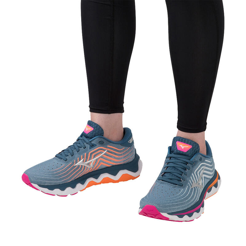 Pantofi de alergare pentru femei Mizuno Wave Horizon 6