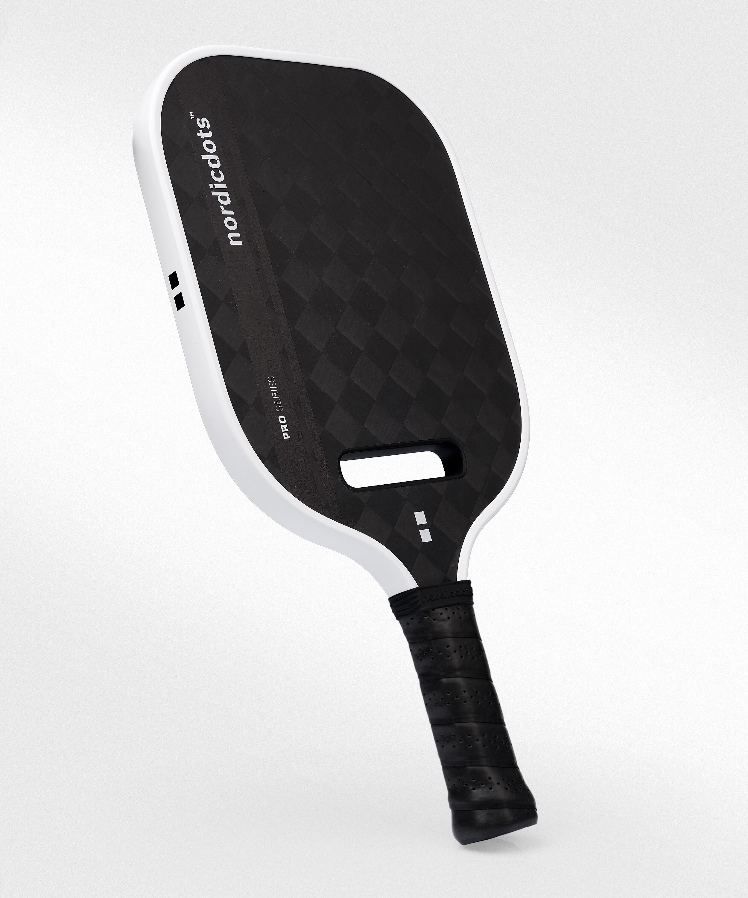 NORDICDOTS PICKLEBALL PADDLE - Pro Series - Special Edition