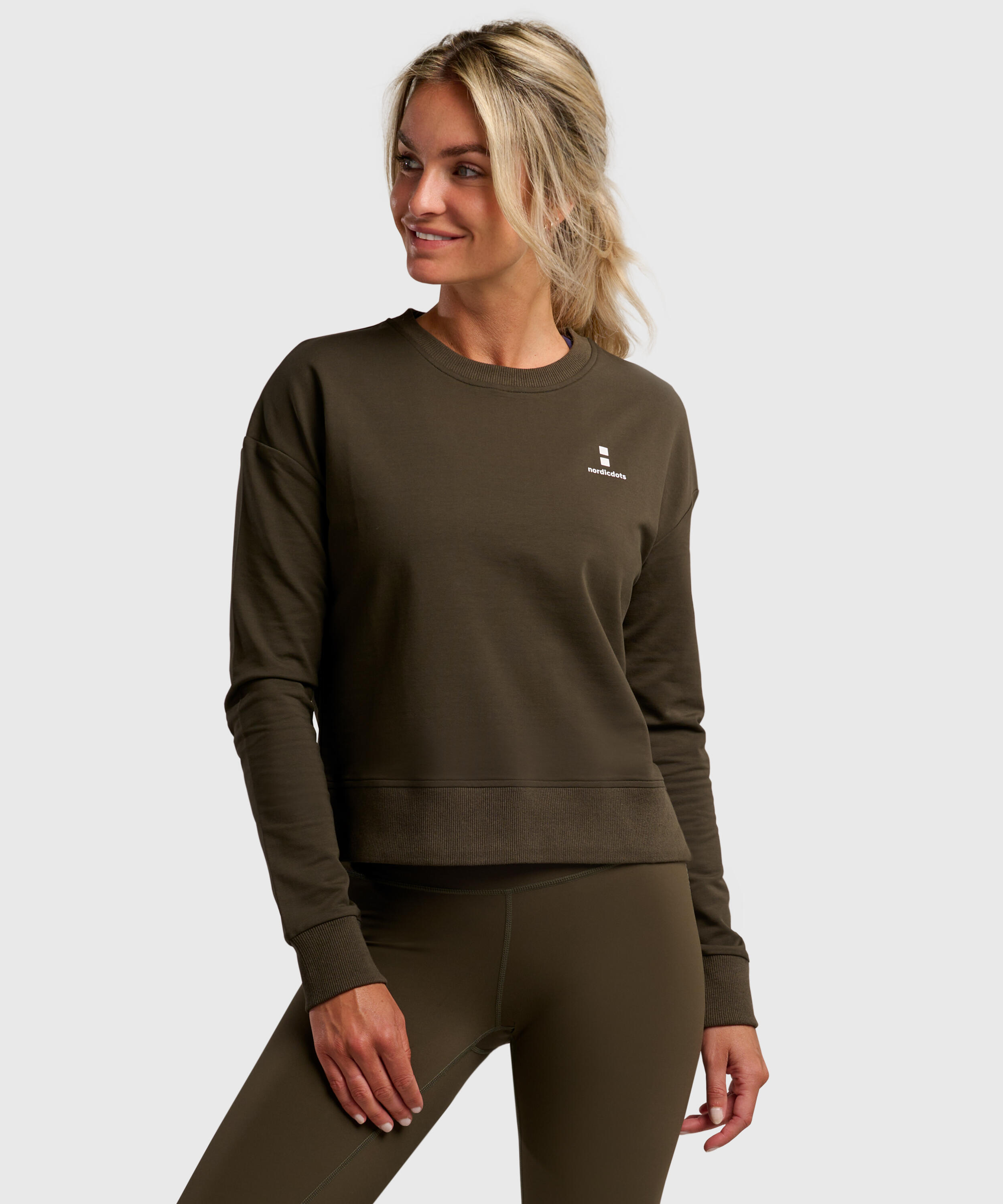 NORDICDOTS Tennis/Padel Organische Sweatshirt Dames Olive