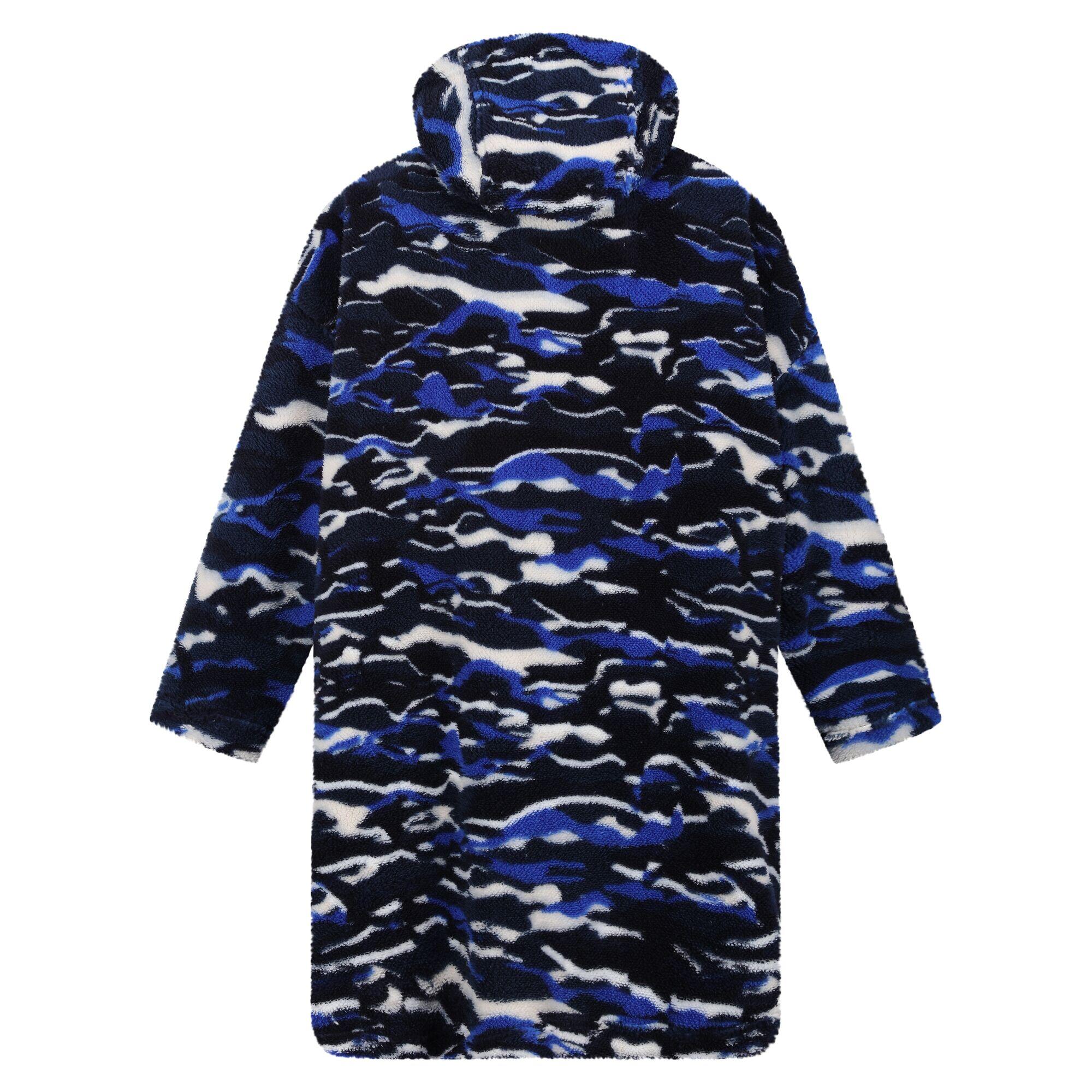 Childrens/Kids Cosy Camo Poncho (Strong Blue) 2/5