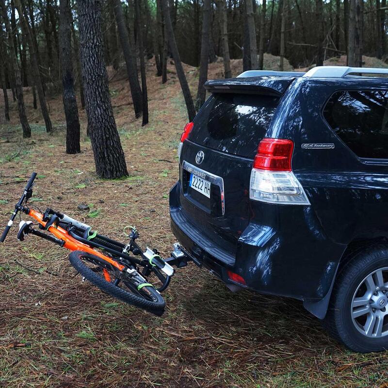 Porte-vélos sur attelage GO BIKER BEAT - 2 vélos - 15 kg/rail - inclinable