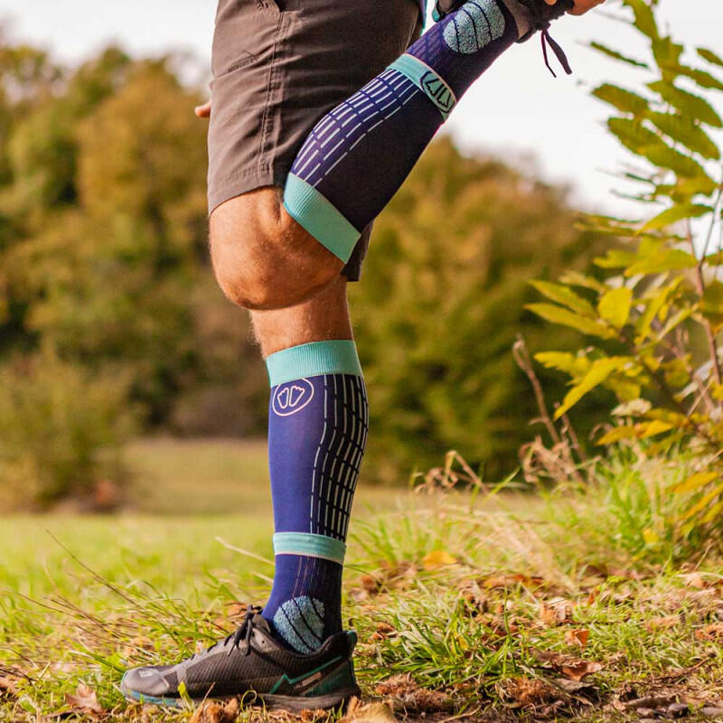 Gambali compressione progettati per l'esecuzione - Ultralight Run Calf 3/4