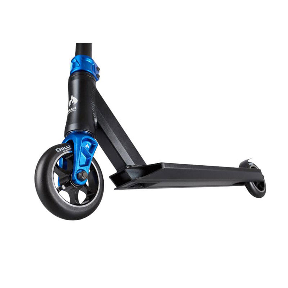 Chilli Stuntscooter 5000 black/blue 4/6