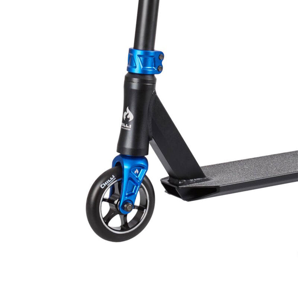 Chilli Stuntscooter 5000 black/blue 3/6