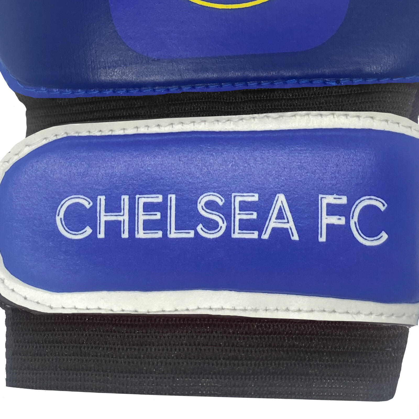Chelsea FC Boys Gloves Goalie Goalkeeper Kids Youths OFFICIAL Football Gift 4/5