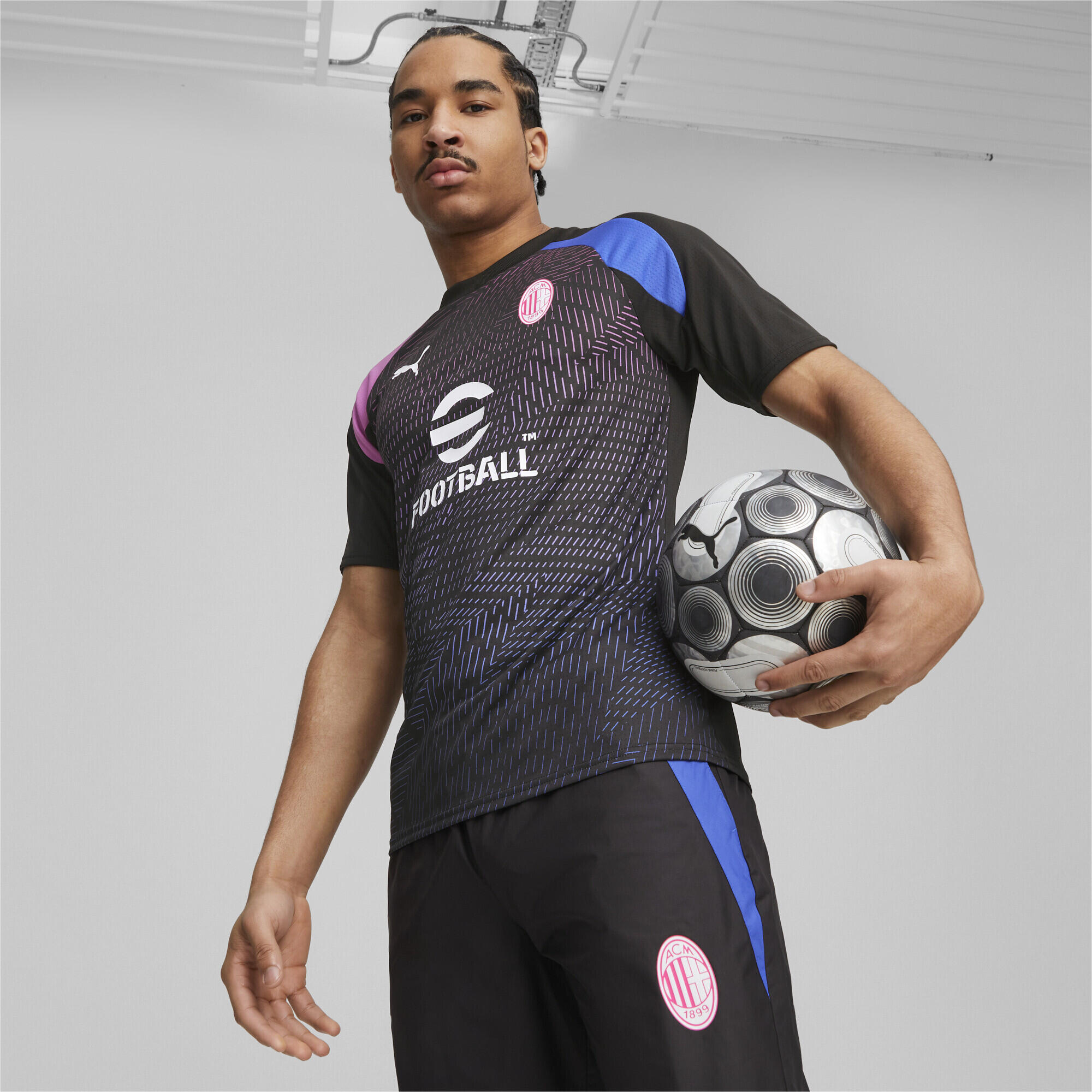 Camiseta deportiva A.C. Milan prepartido de manga corta Hombre PUMA 2/6