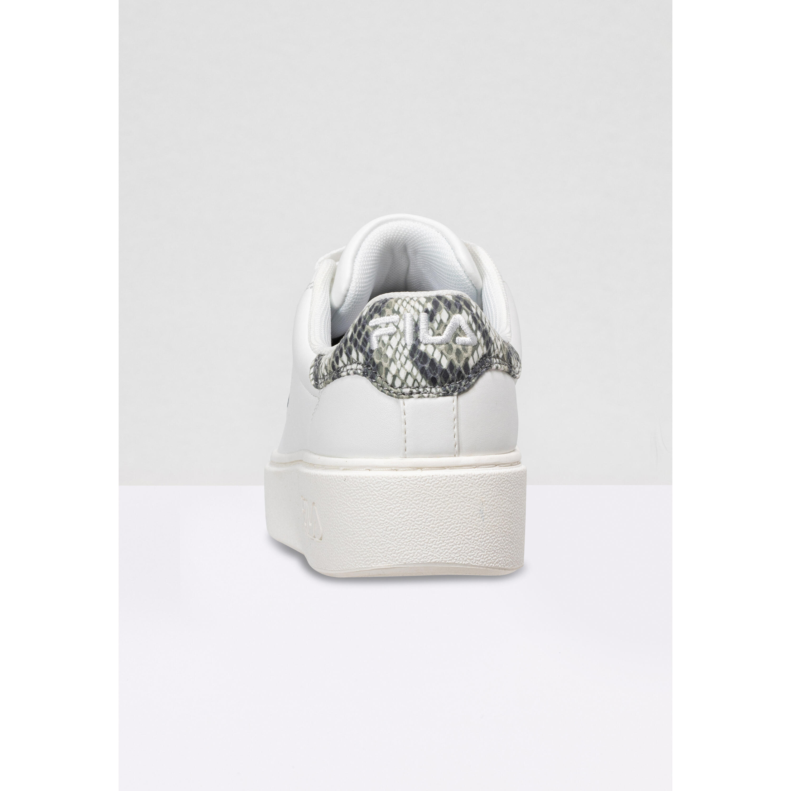 Baskets femme Fila Crosscourt Altezza A 7/7
