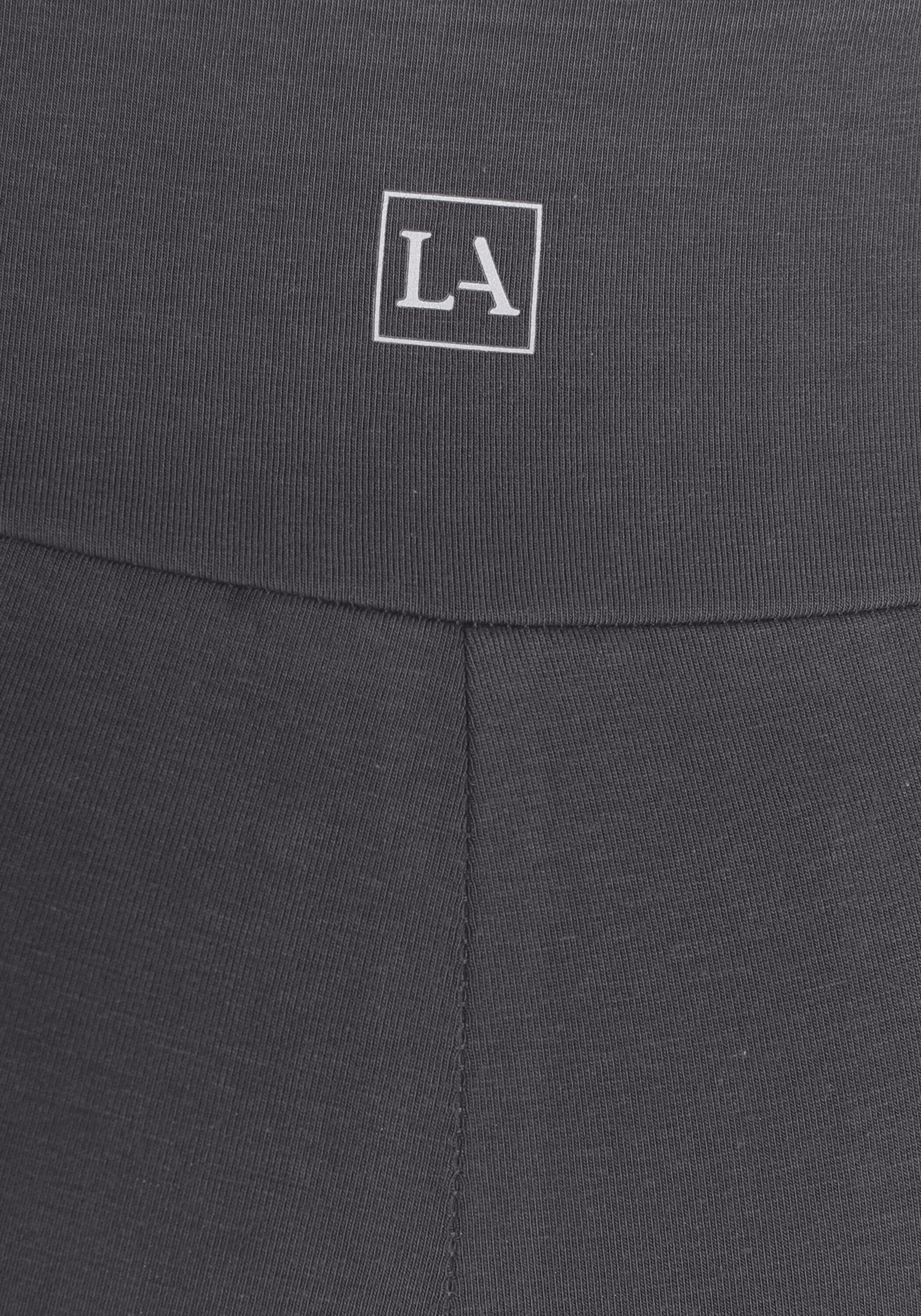 Damen Shorts 5/7