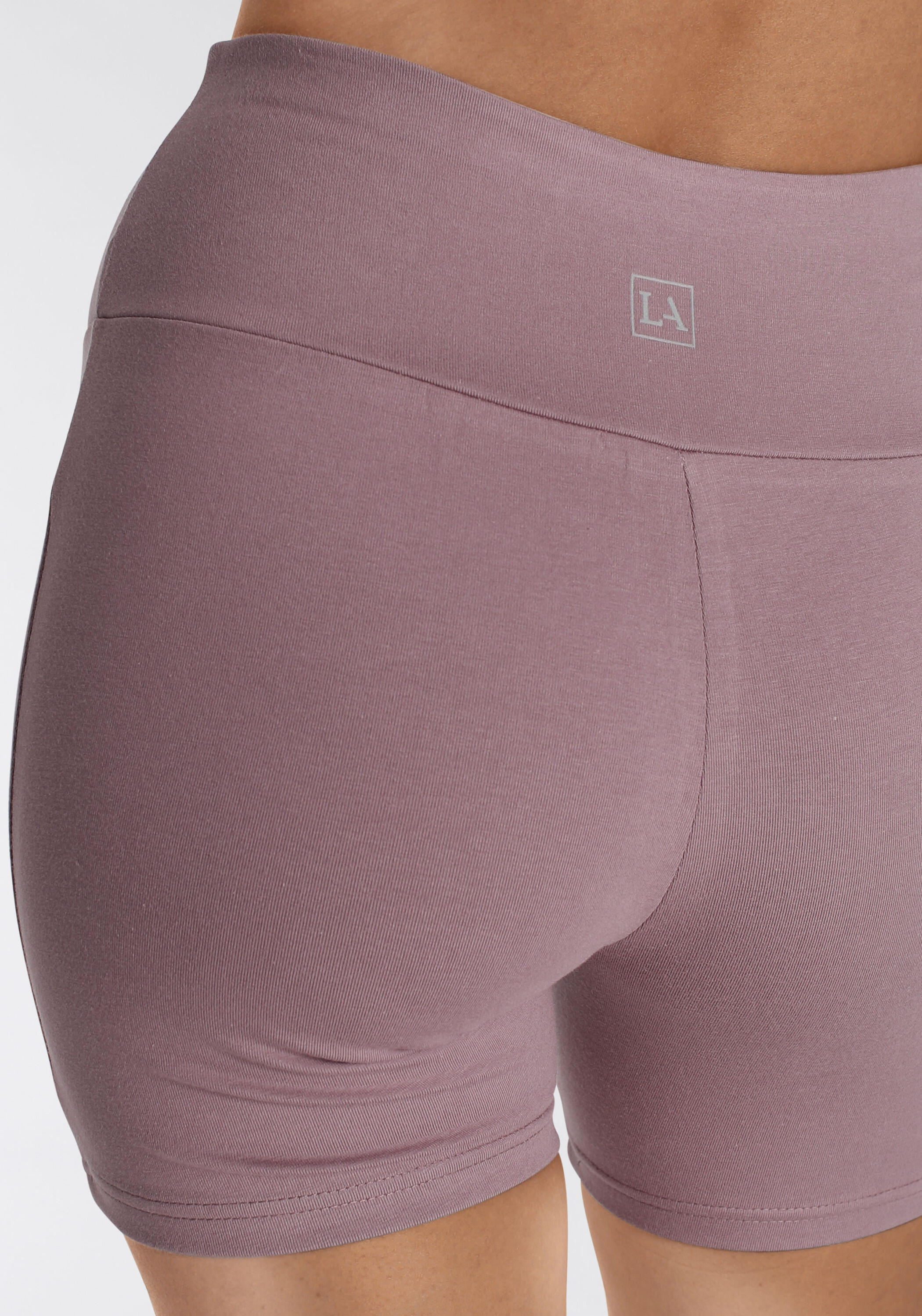 Damen Shorts 2/4