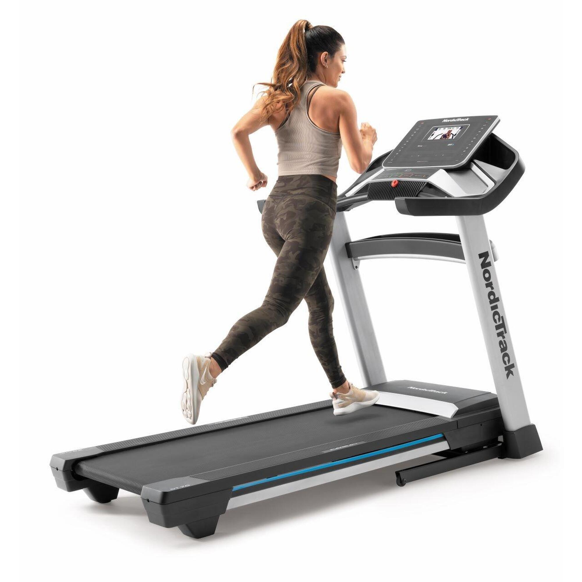 EXP 7i treadmill