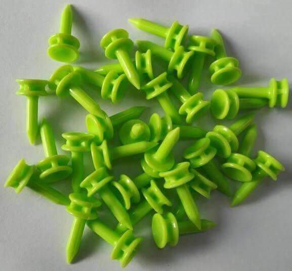 PURE2IMPROVE Pure2Improve Pure4Golf Plastic Step Tees Lime 24mm