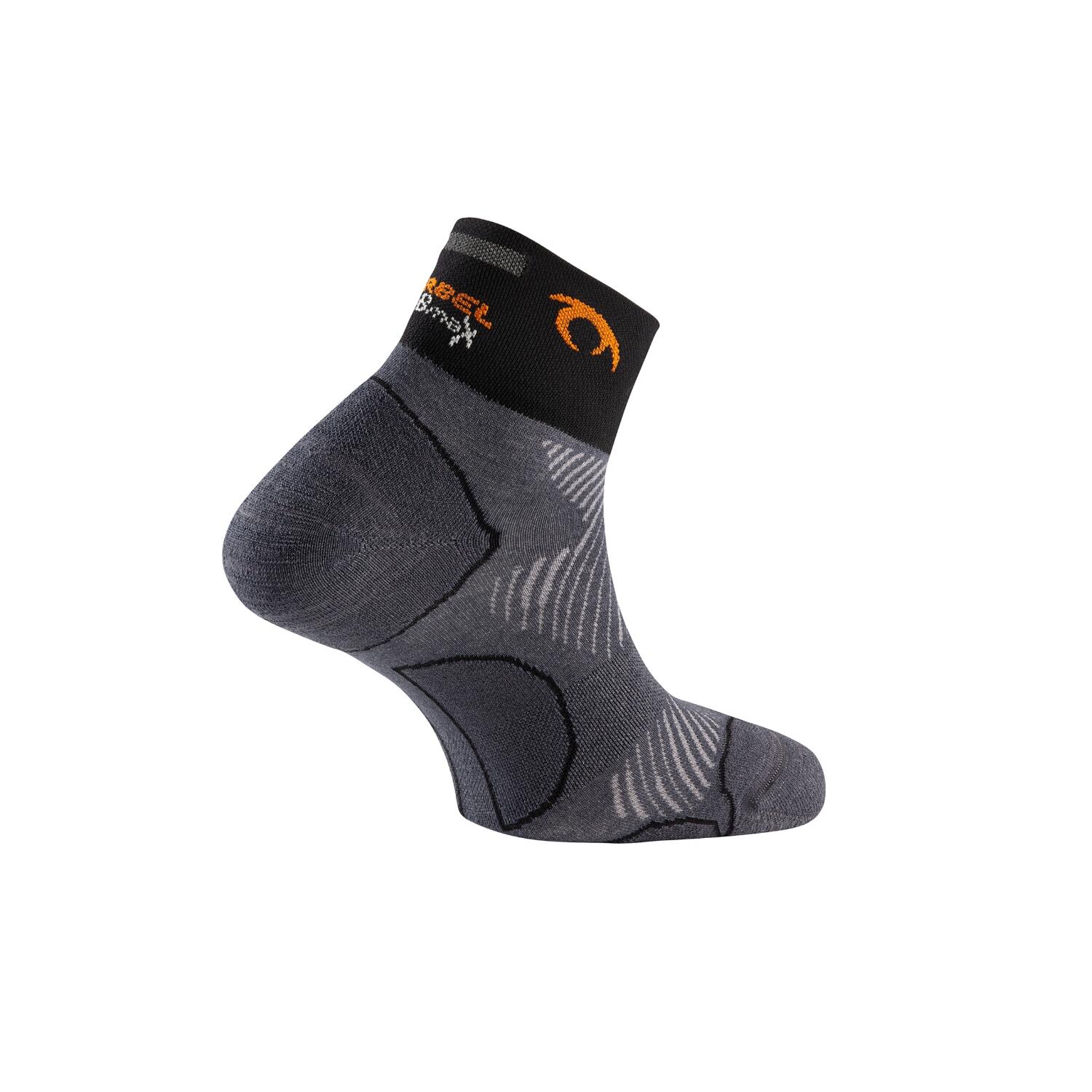 Meias Distância Cinzento/preto corrida Cinzento LURBEL 2/4