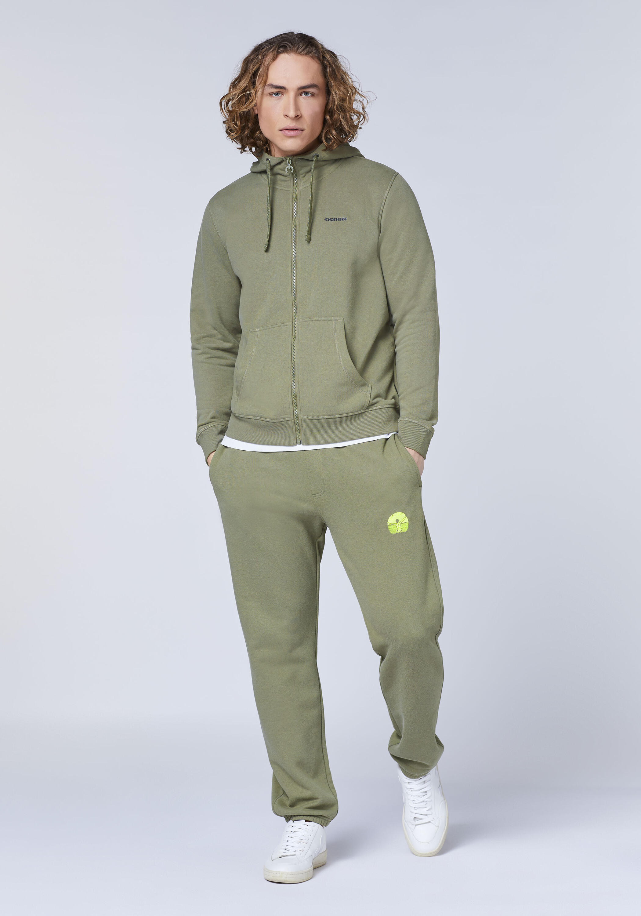Kapuzenjacke mit Jumper-Motiv 5/6