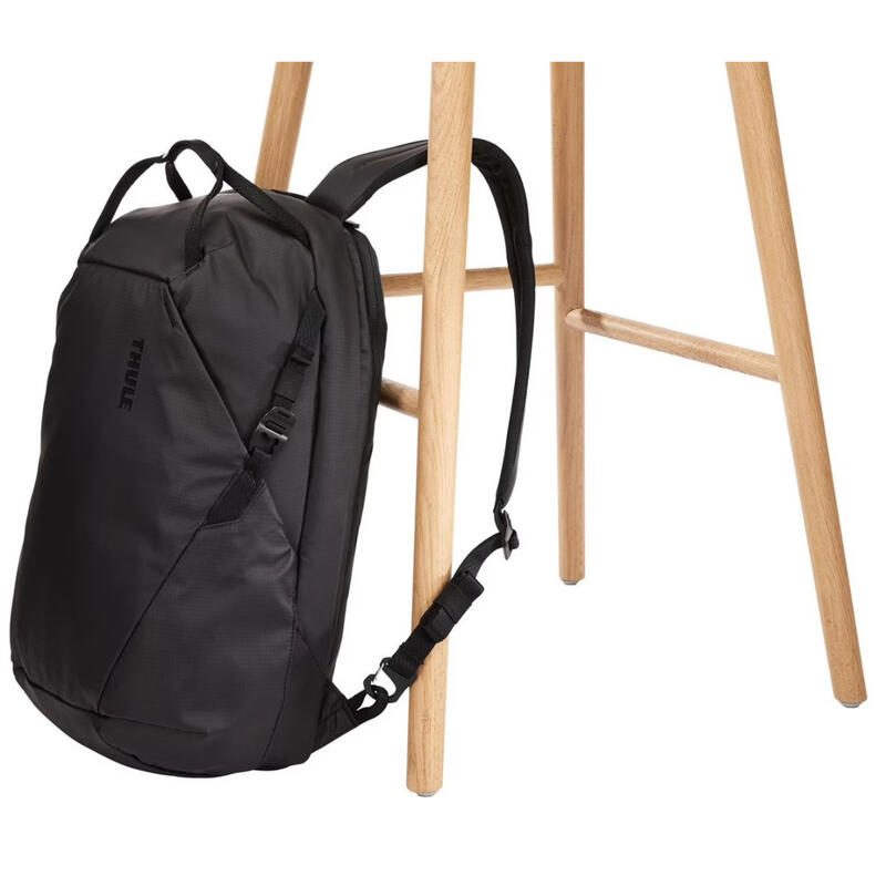 Rucsac urban cu compartiment laptop, Thule, Tact, 16L, Black