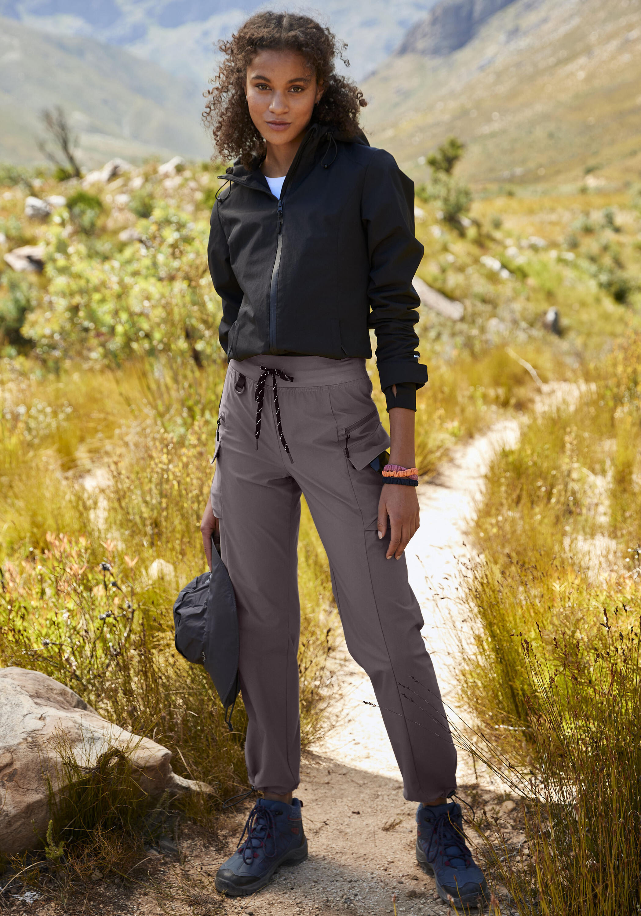 LASCANA ACTIVE picture