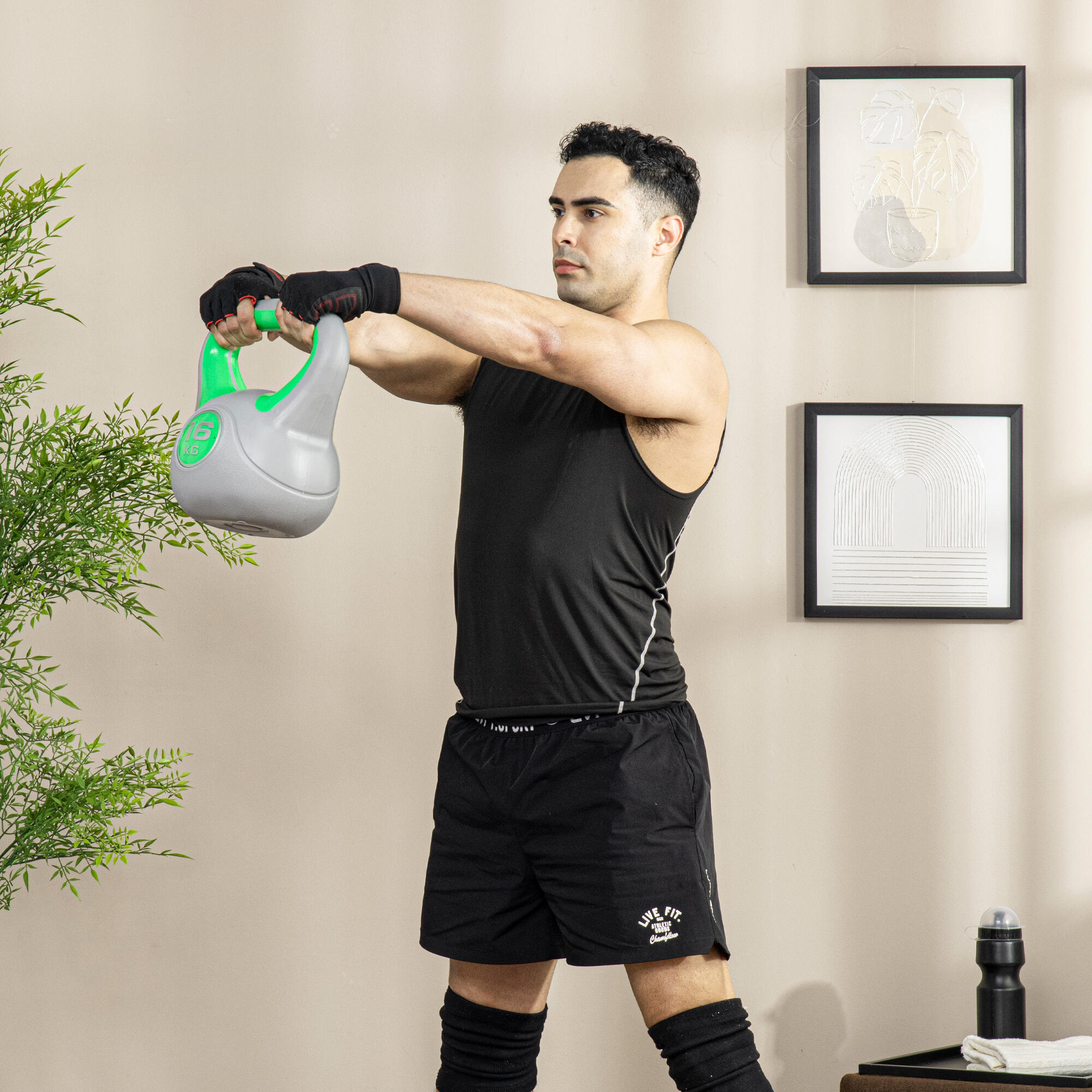 SPORTNOW Kettlebell 16kg in PU e Sabbia con Base Piatta Impugnatura Verde 7/7