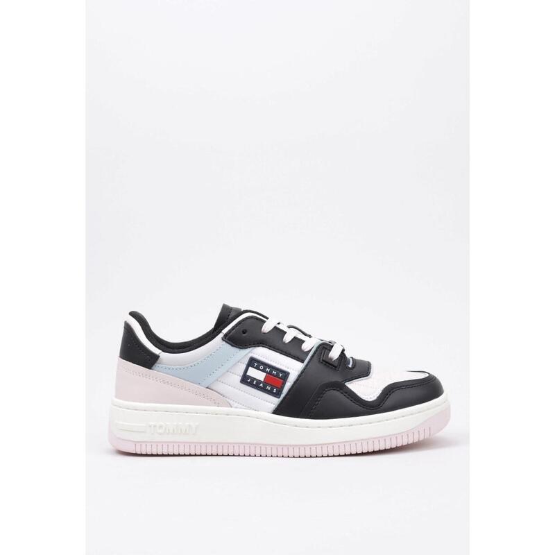 TOMMY JEANS PASTEL LOW BASKET 37