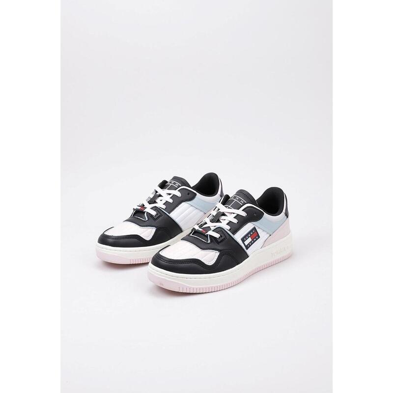 TOMMY JEANS PASTEL LOW BASKET 37