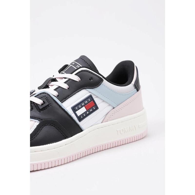 TOMMY JEANS PASTEL LOW BASKET 37