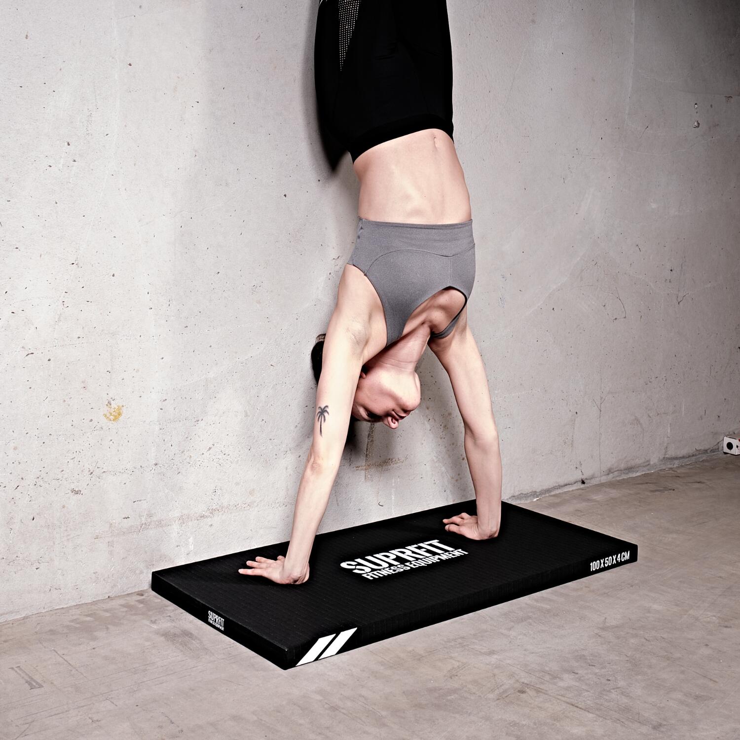 Tapete para flexiones en posición vertical 100 x 50 x 4 cm 5/6