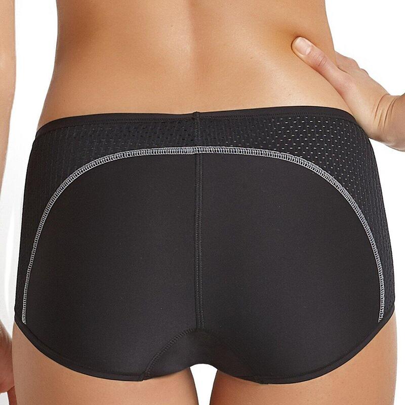 Shorty de sport respirant effet seconde peau