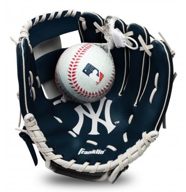 MLB Team Glove and Ball Set 2/7