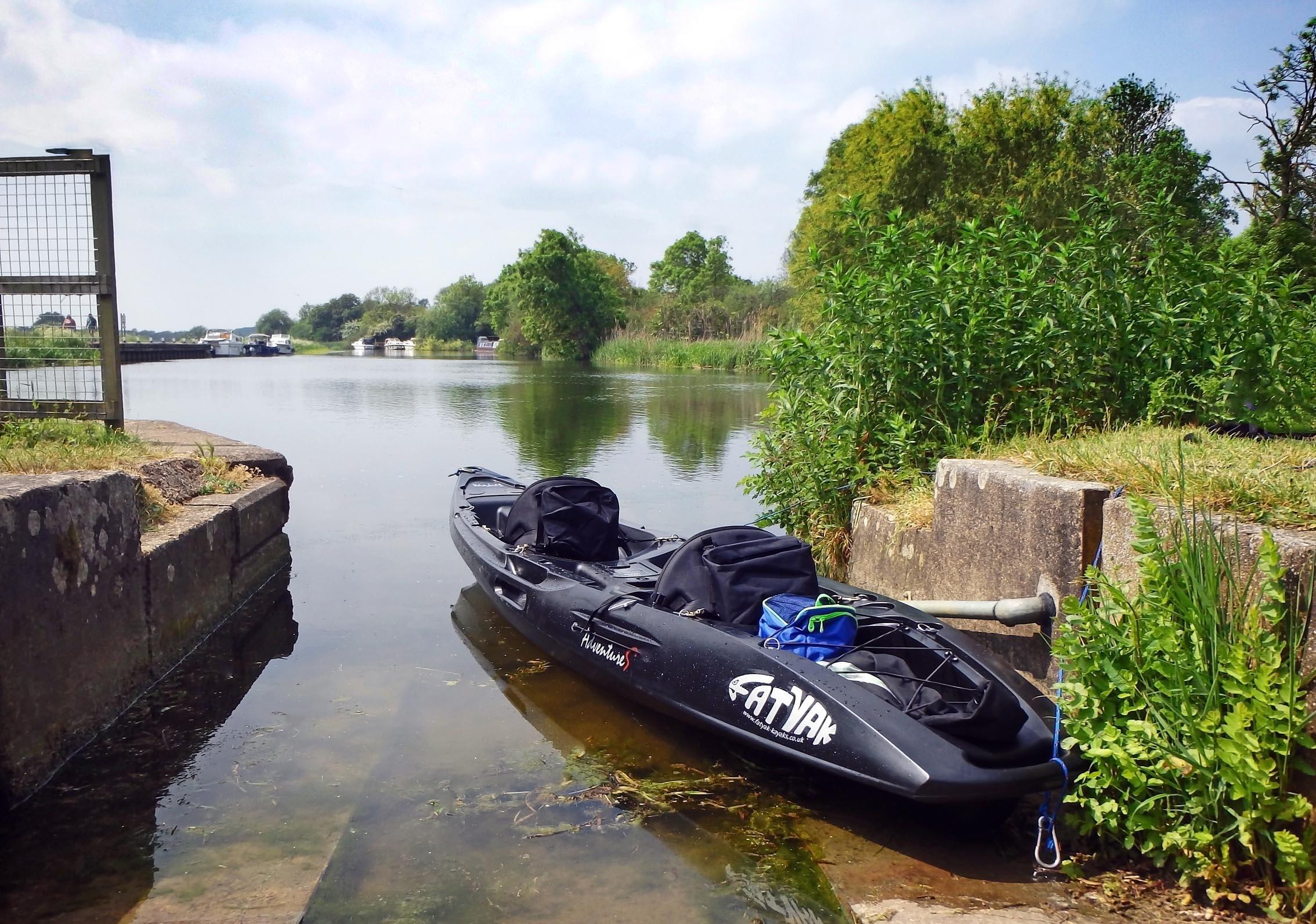 RECYCLED MARINE PLASTIC MAHEE 2-PERSON RIGID KAYAK PACKAGE - BLACK 6/7