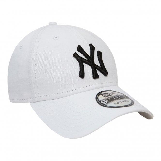 New Era League Basic NY Yankees Cap - White 2/4