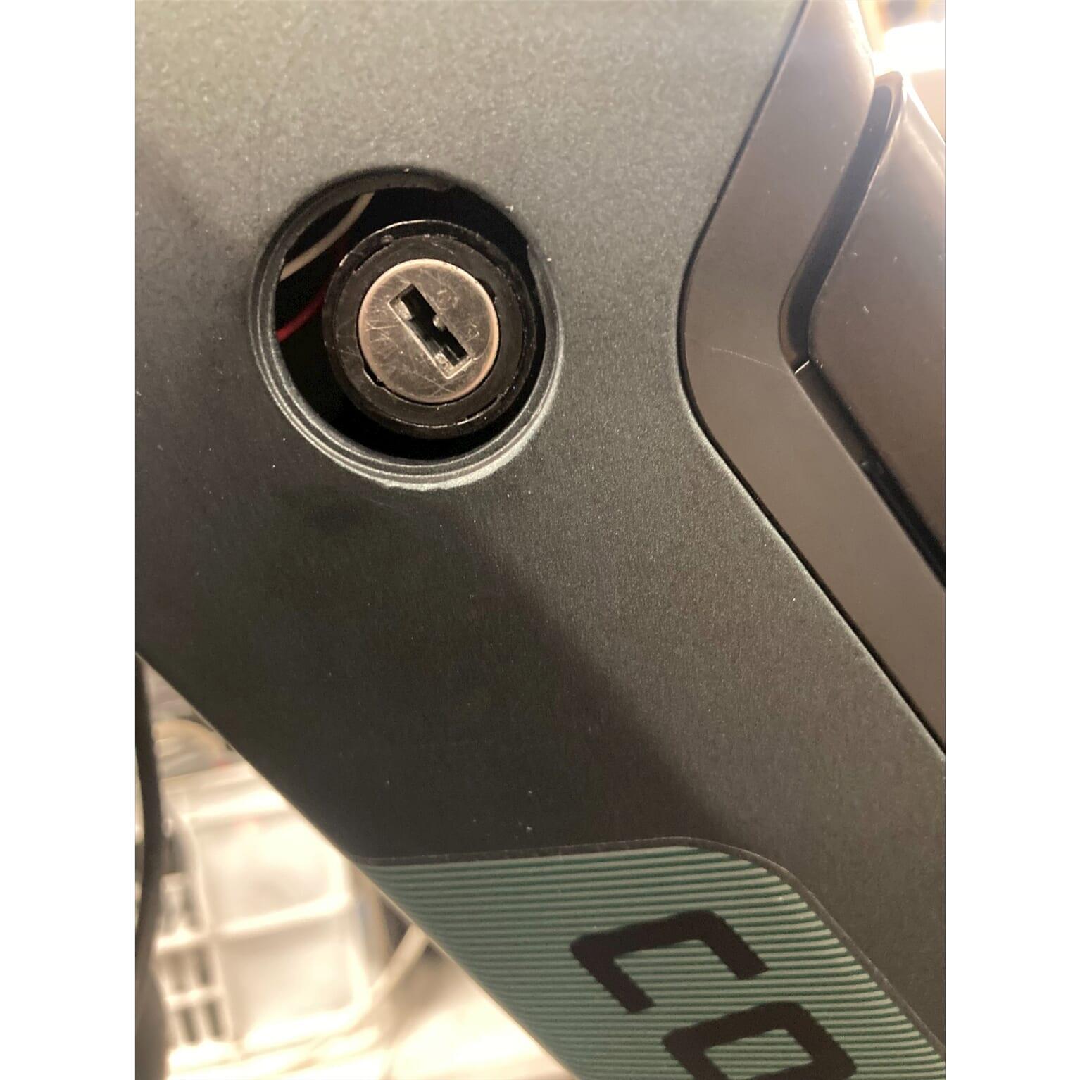 CORTINA Cortina Accuslot BN18 - Zwart Rubber