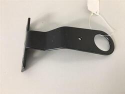 Support de montage au basilic 1 pour le panier en mailles sous l'écrou de la