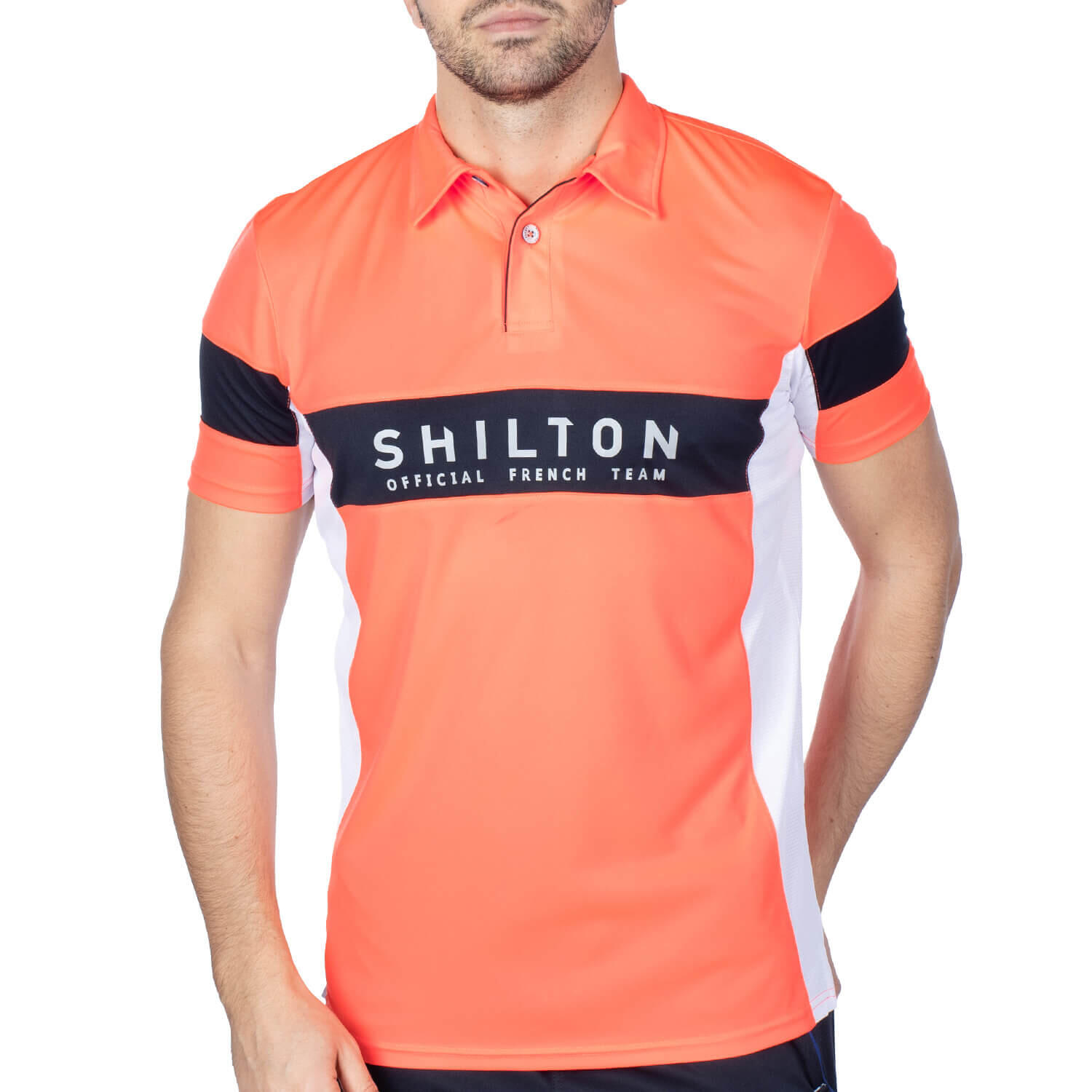 orange / bleu marine.