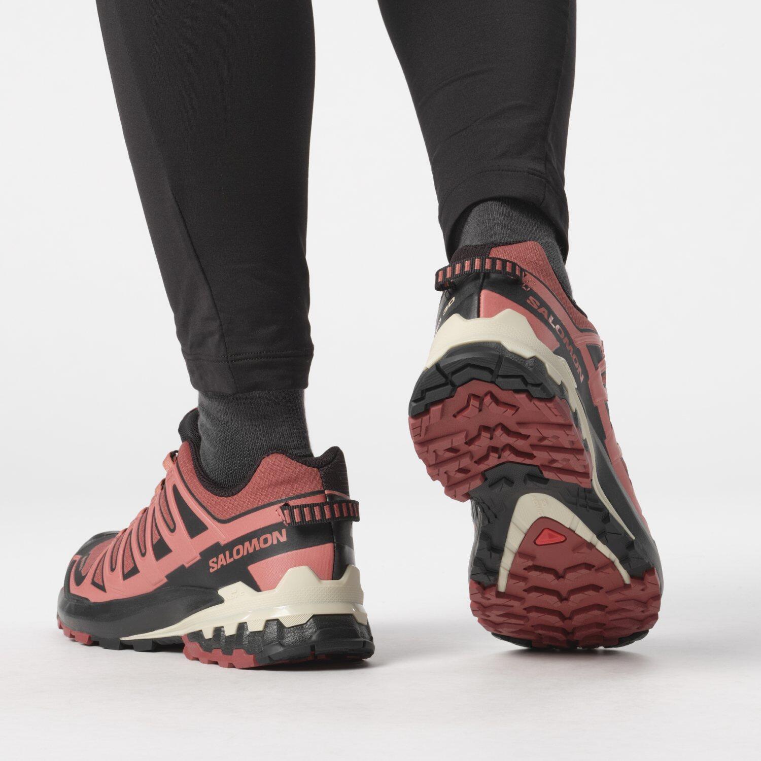 Chaussures de course Salomon modèle L47270900 pour femmes 3/5