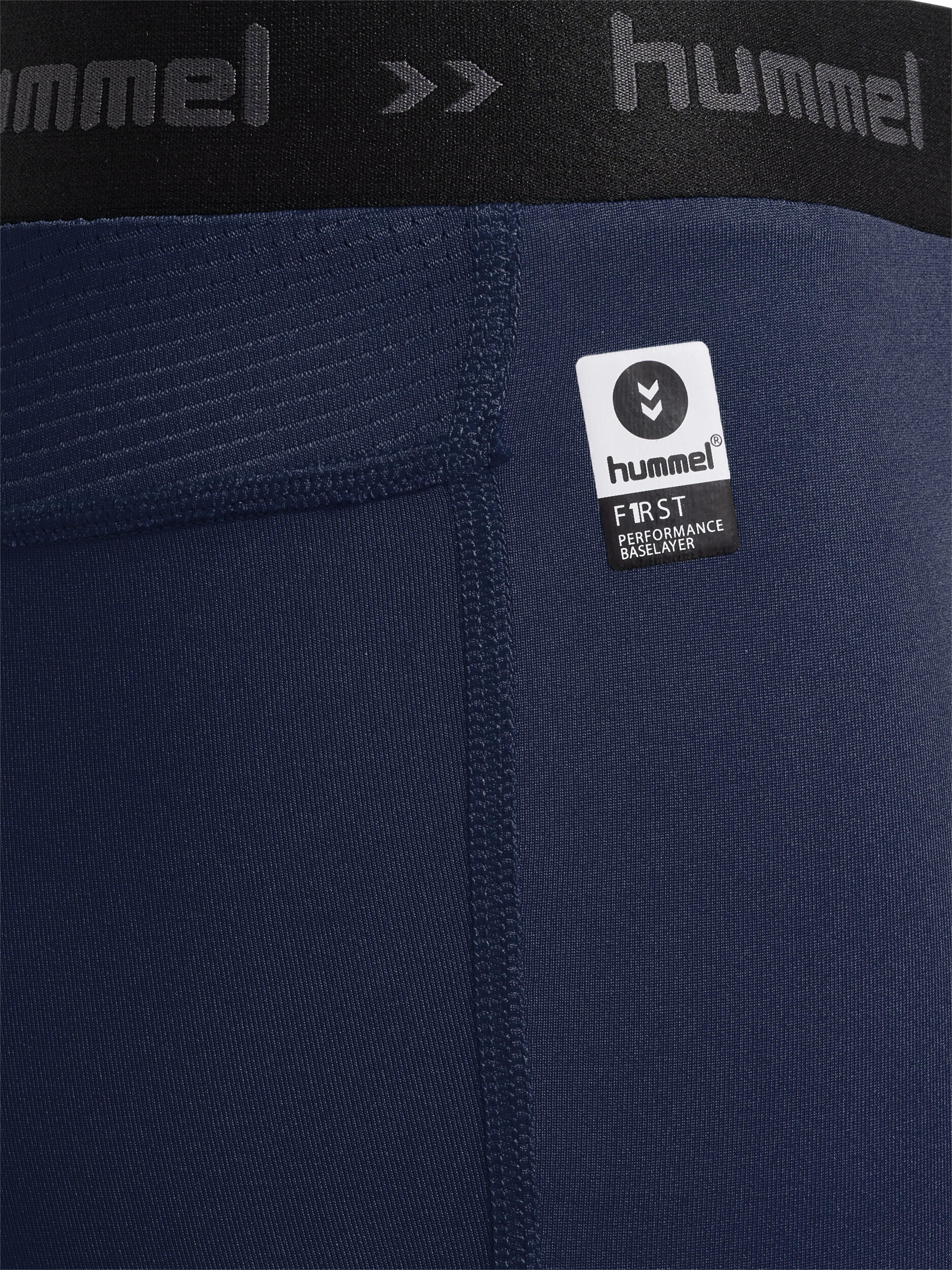 Pantaloncini per bambini Hummel Performance First HML 3/7
