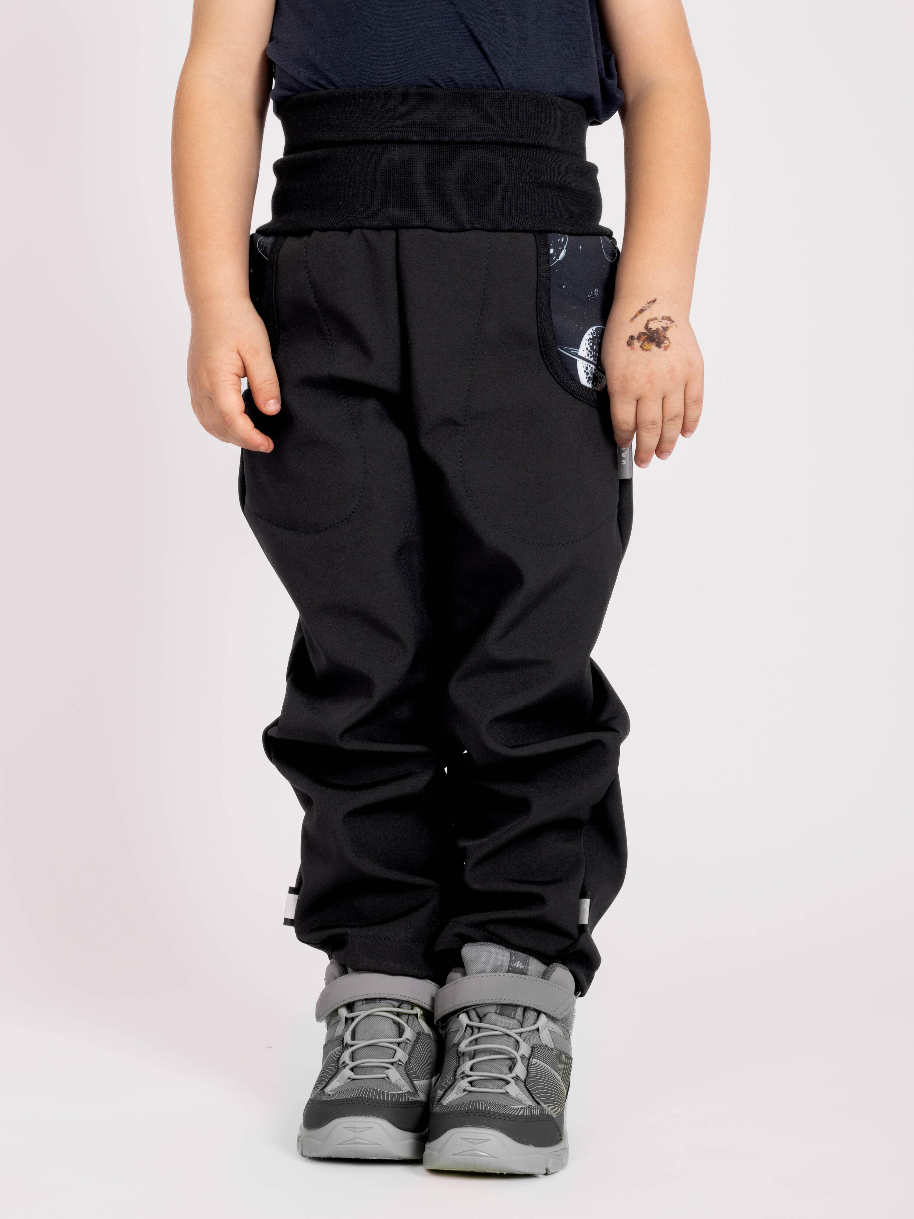 Softshell-Hose mit Fleece für Kinder Basic, Schwarz, Planeten 2/7