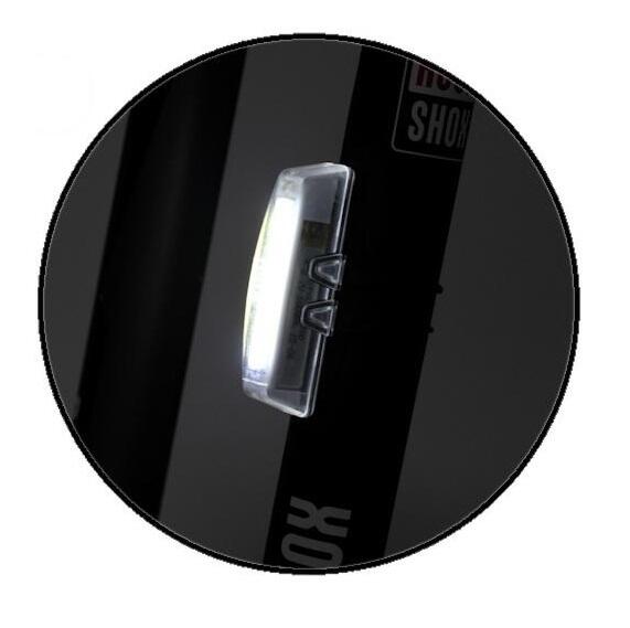 Luz dianteira LED de 100 lúmenes para bicicleta, recarregável por USB 2/3