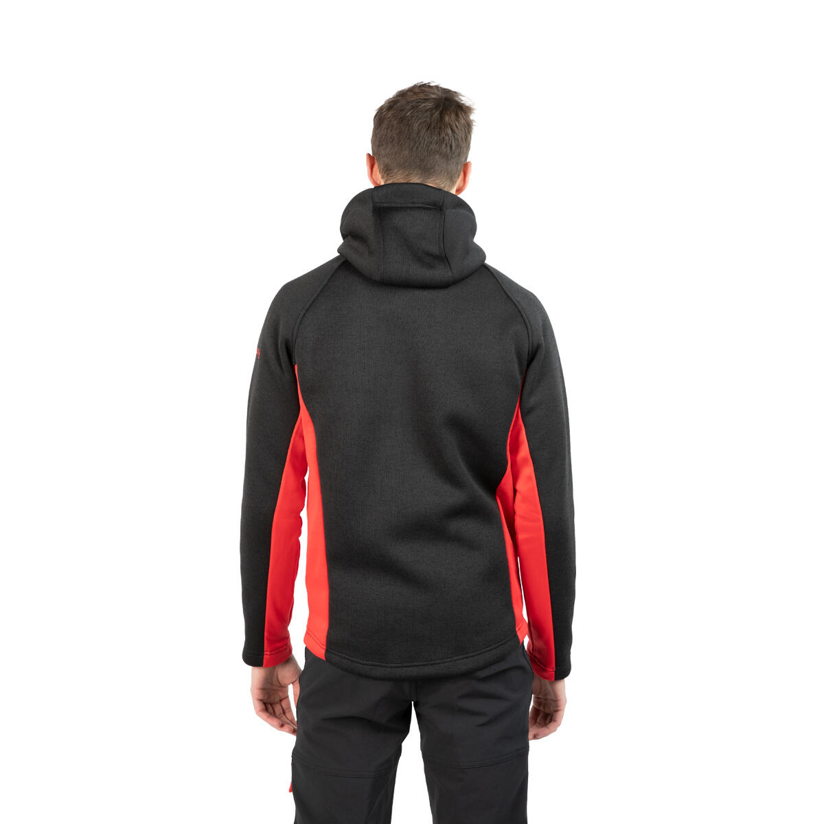 Izas ropa montaña sale