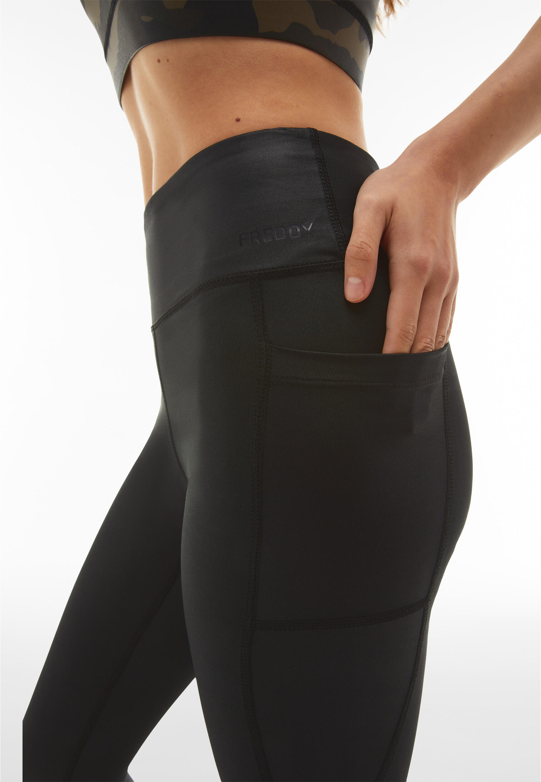Leggings SuperFit écologique transpirant avec poche latérale 4/6