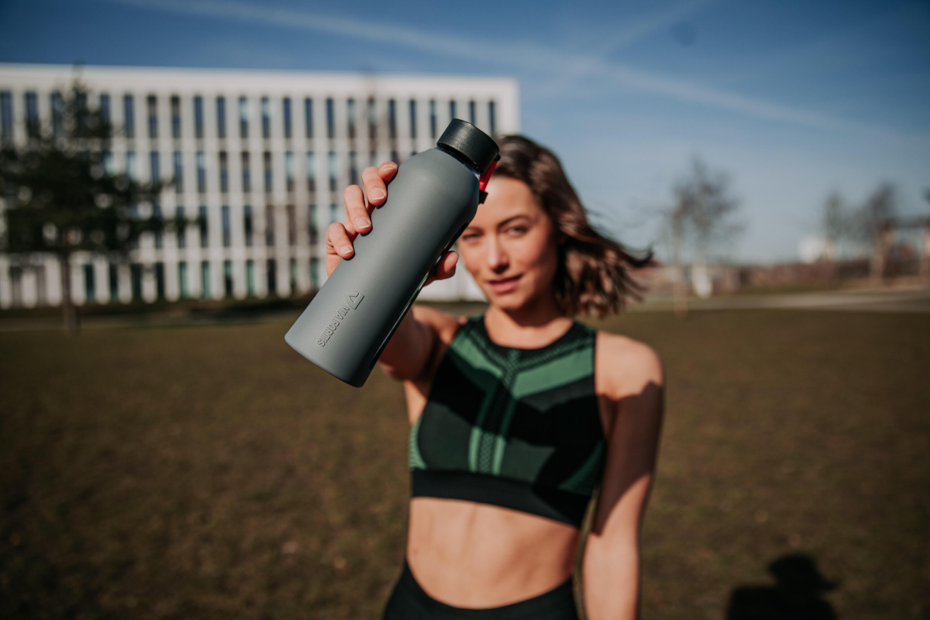 VIA FORTIS Sport Trinkflasche aus Glas - 550ml 3/5