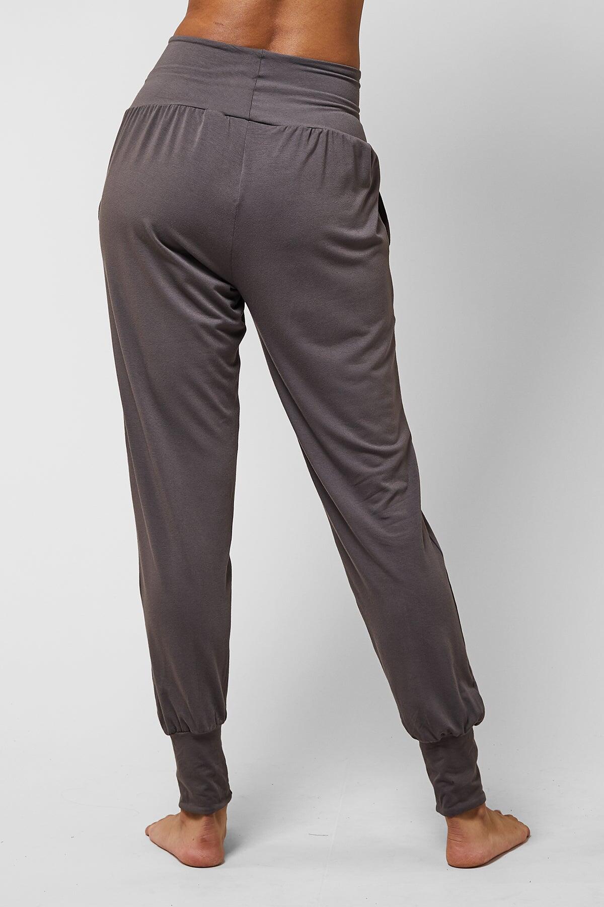 Lightweight Yoga Loose Side Pockets Cuffed Pant Mink 4/4