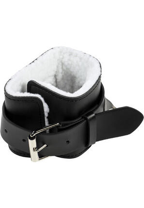 Fußschlaufen aus Leder