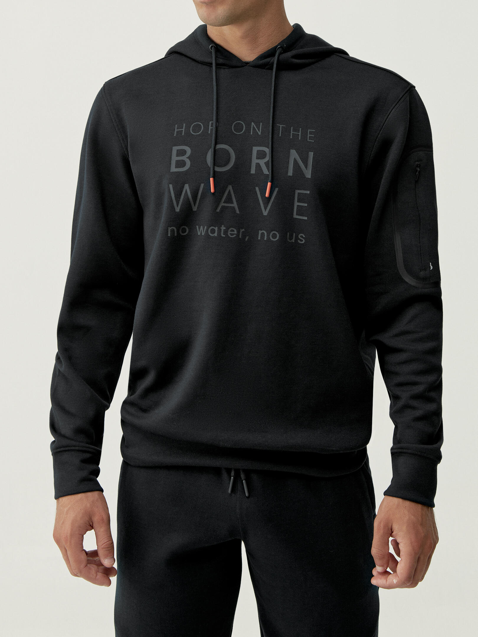 BORN LIVING YOGA Sudadera de hombre Born Living Yoga en tejido performance con bolsillo Waikato