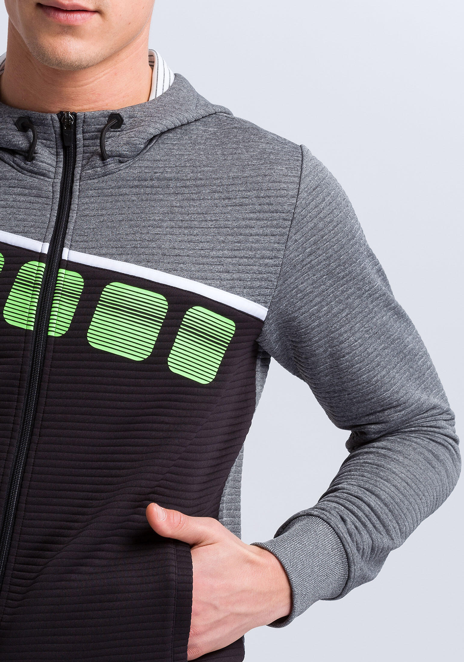 Trainingsjacke mit kapuze 5-C 4/6