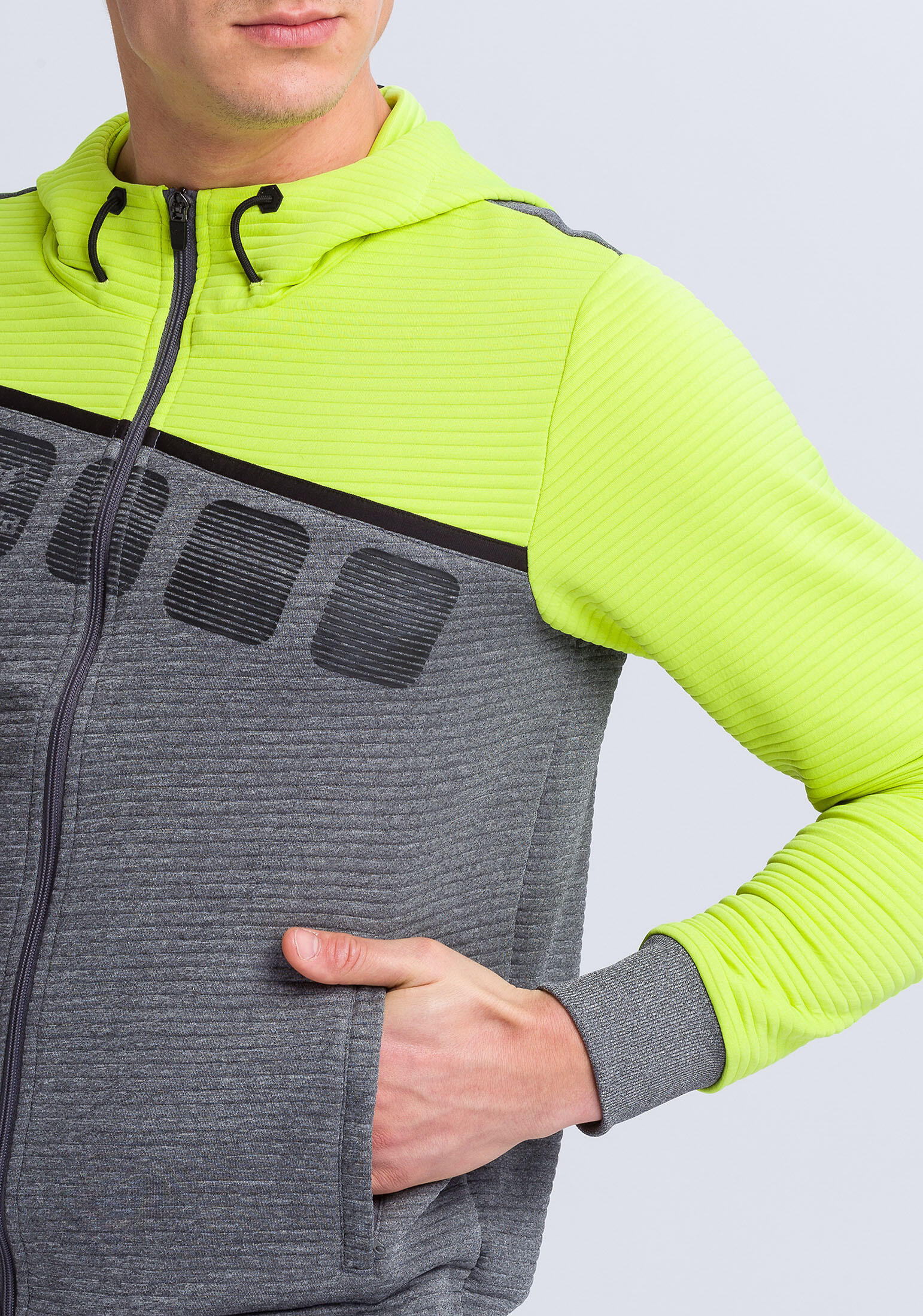 Trainingsjacke mit kapuze 5-C 4/6