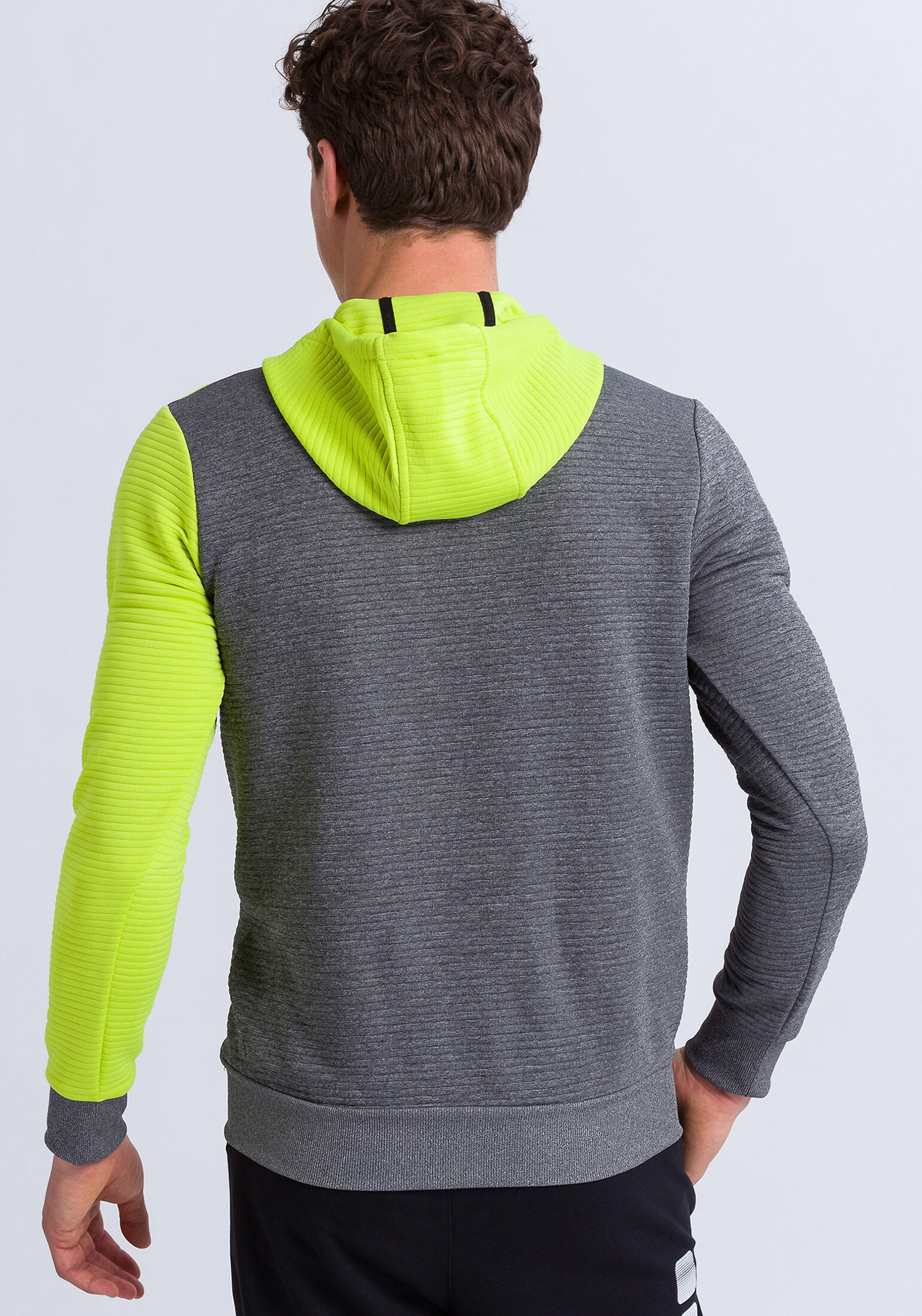 Kapuzensweat 5-C 2/8